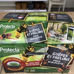 Piège à Guèpes et Frelons  2.4L